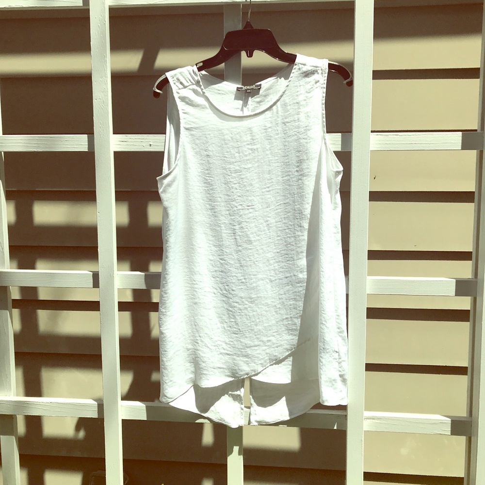 Renuar Flow-y Sleeveless Top
